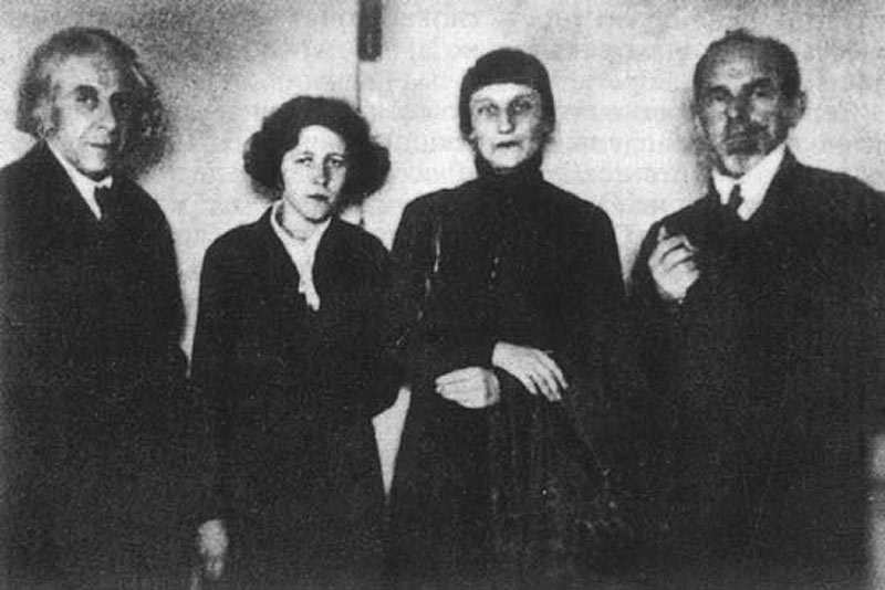 g-chulkov-m-petrovyx-a-axmatova-i-o-mandelshtam-1930-e-gg
